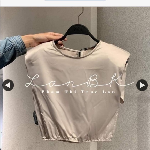 ZARA satin blouse shoulder pads 1058/452 - Picture 3 of 4